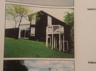 714 Sunset Hills Dr, Macon, MO 63552