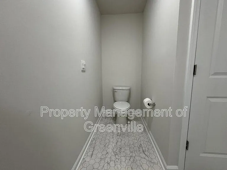 745 Embark Cir — Photo 18