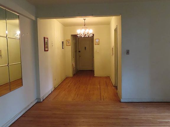 2nd image of 112-50 Northern Blvd Floor 5C-5