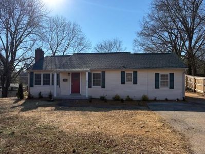 811 E Blythe St, Paris, TN, 38242