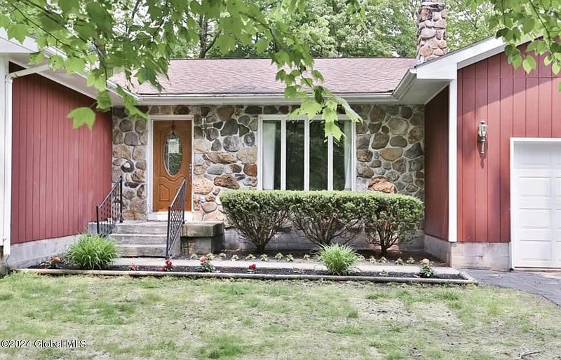 2nd image of 297 Middle Grove Road
