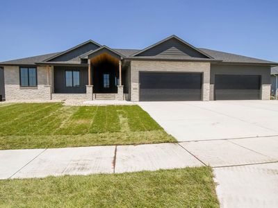 6504 E Hawker Trl, Sioux Falls, SD, 57110