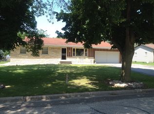 2734 Iva Ct, Beloit, WI 53511