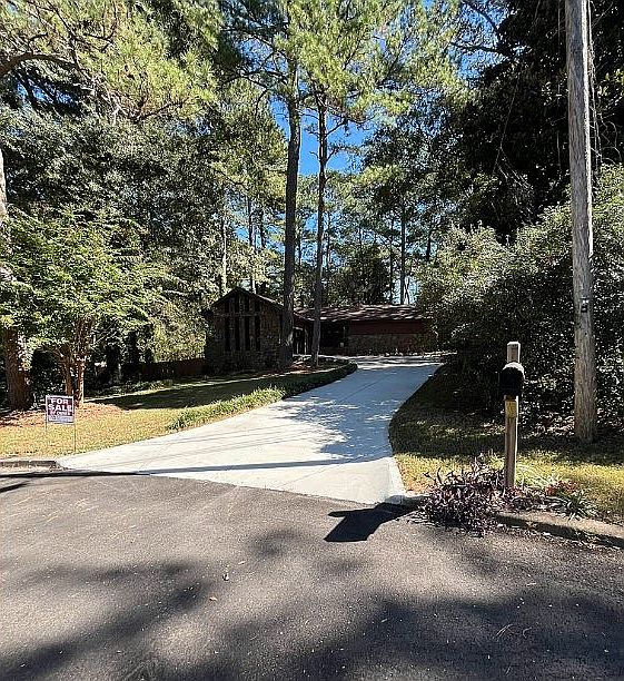 1st image of 1786 Farmwood Ct