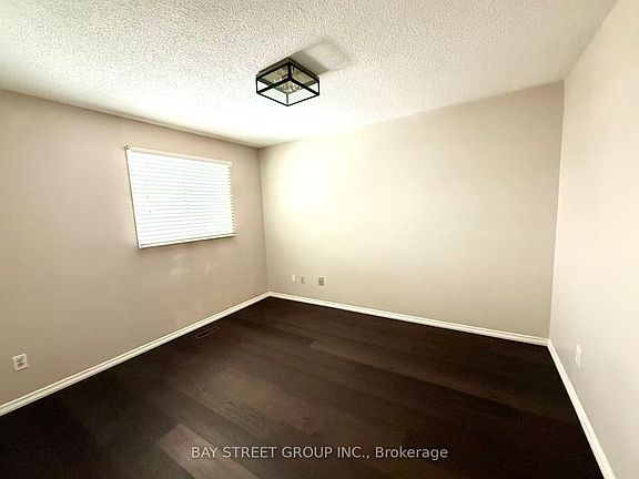 4th image of 4497 Longmoor Rd