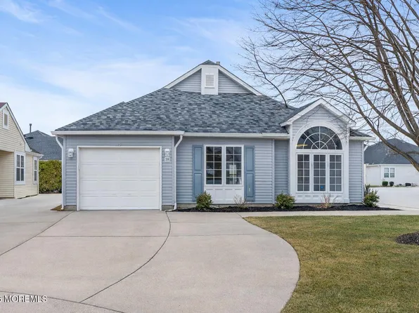 18 Rumford Court, Jackson, NJ 08527