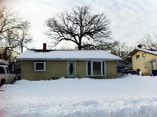 1st image of 1315 Wilson Ave