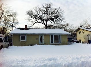 1315 Wilson Ave, Carpentersville, IL 60110