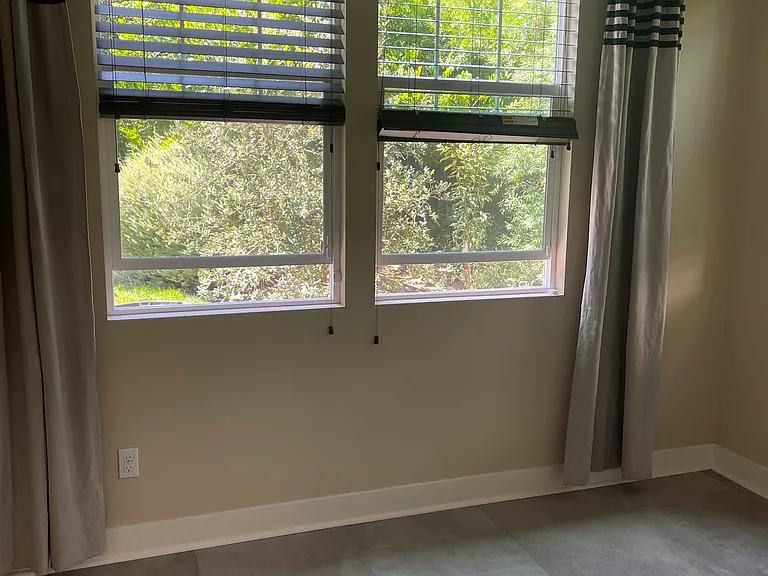 5464-5466 Reef Cir — Photo 12