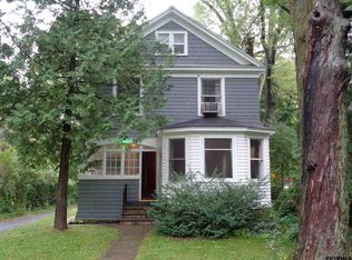 27 Mohawk Ave, Alplaus, NY 12008