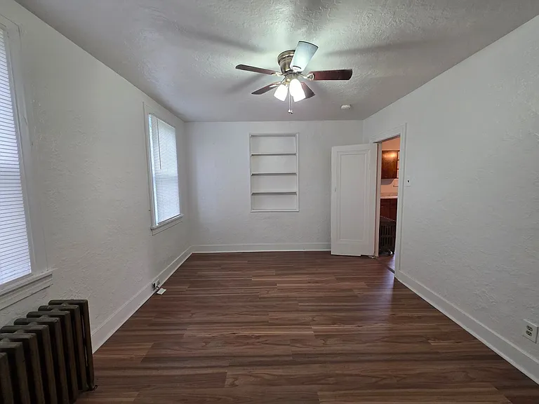 703 Waddell Ave — Photo 12