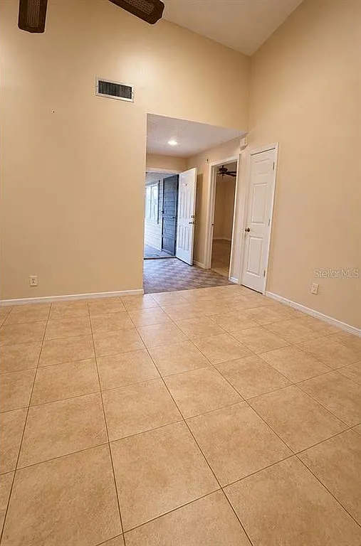 2 bed, 2.0 bath, 1300 sqft, $1,955 — Photo 4
