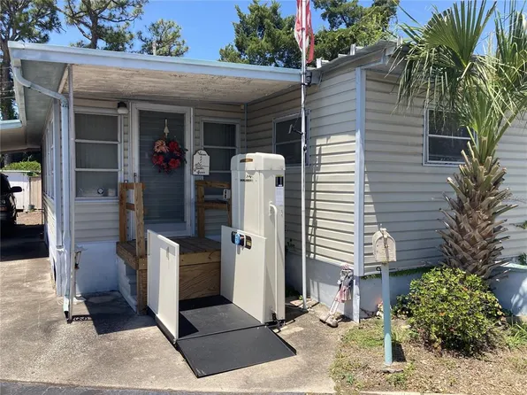 7801 34th Ave N Lot 93, Saint Petersburg, FL 33710