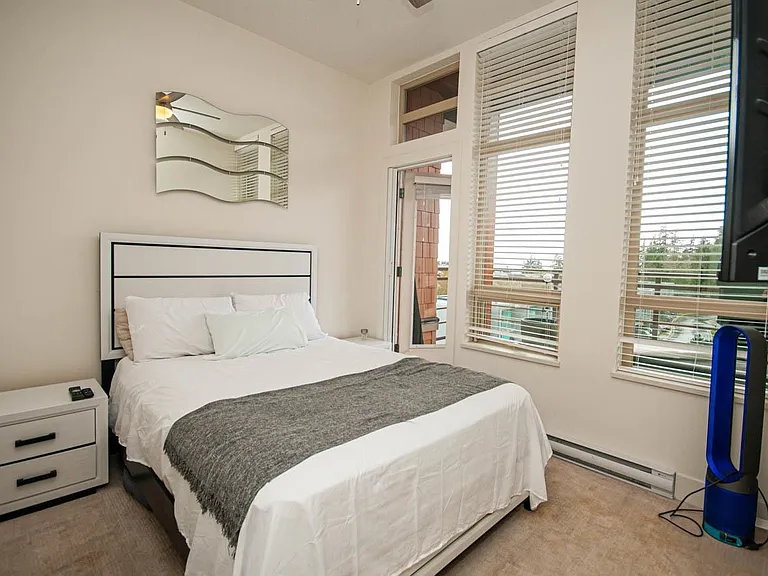 3602 Aldercrest Dr #504 — Photo 11