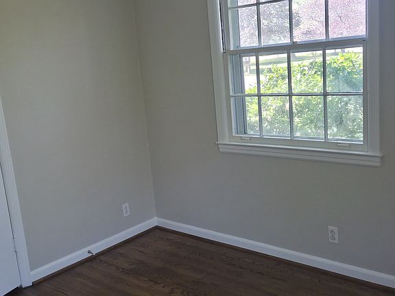 2nd image of 2523 Woodberry Dr