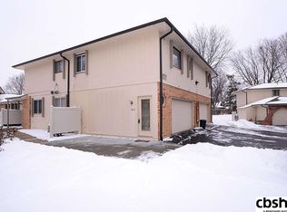 812 N 123rd Plz #10C, Omaha, NE 68154