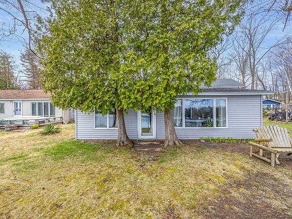 5th image of 9206 W School Section Lake Dr