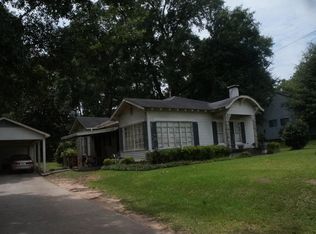 5th St, Prentiss, MS 39474