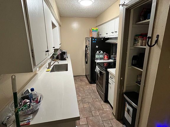 4th image of 8225 Kingsbrook Rd APT 119