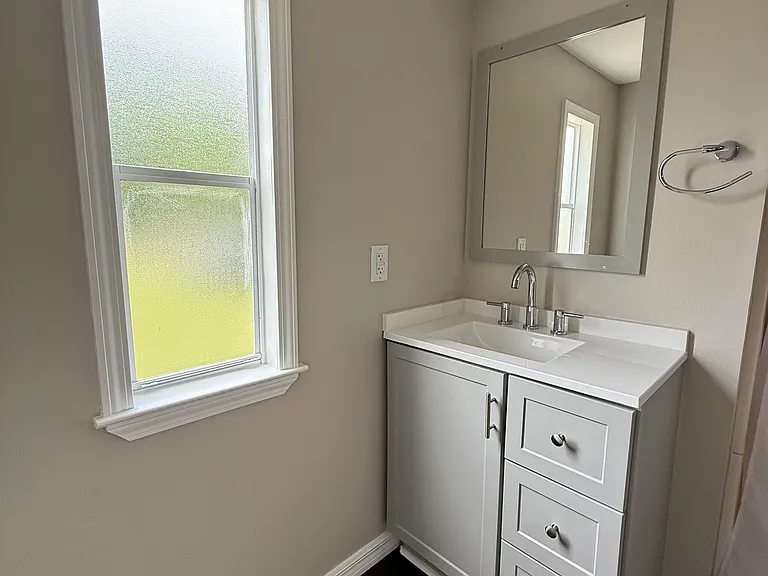 8020 Tanner Williams Rd — Photo 6