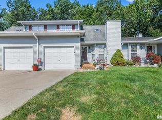 29 Woodbury Hill Ln #29, Springfield, IL 62711