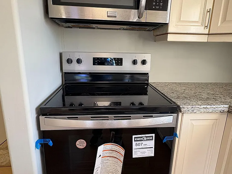 219 Southview Rd — Photo 8