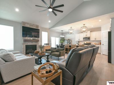 8915 S 75th St, Lincoln, NE, 68516