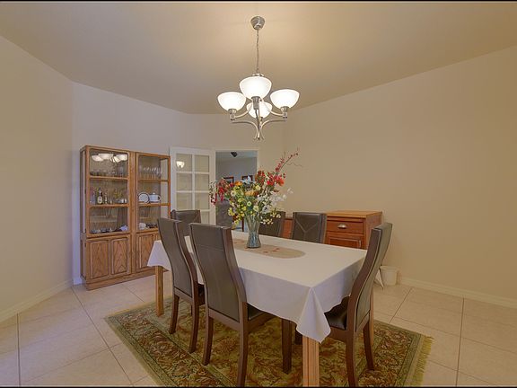 4th image of 3229 Serendipity St
