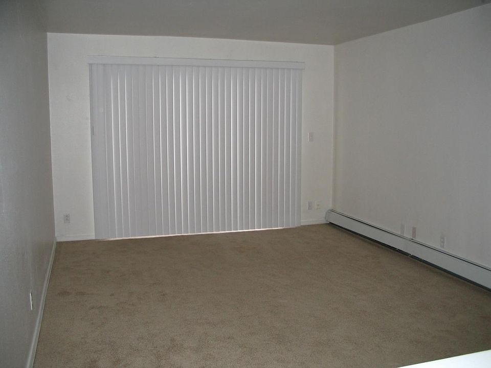 2nd image of 524 E 11th Ave APT 21