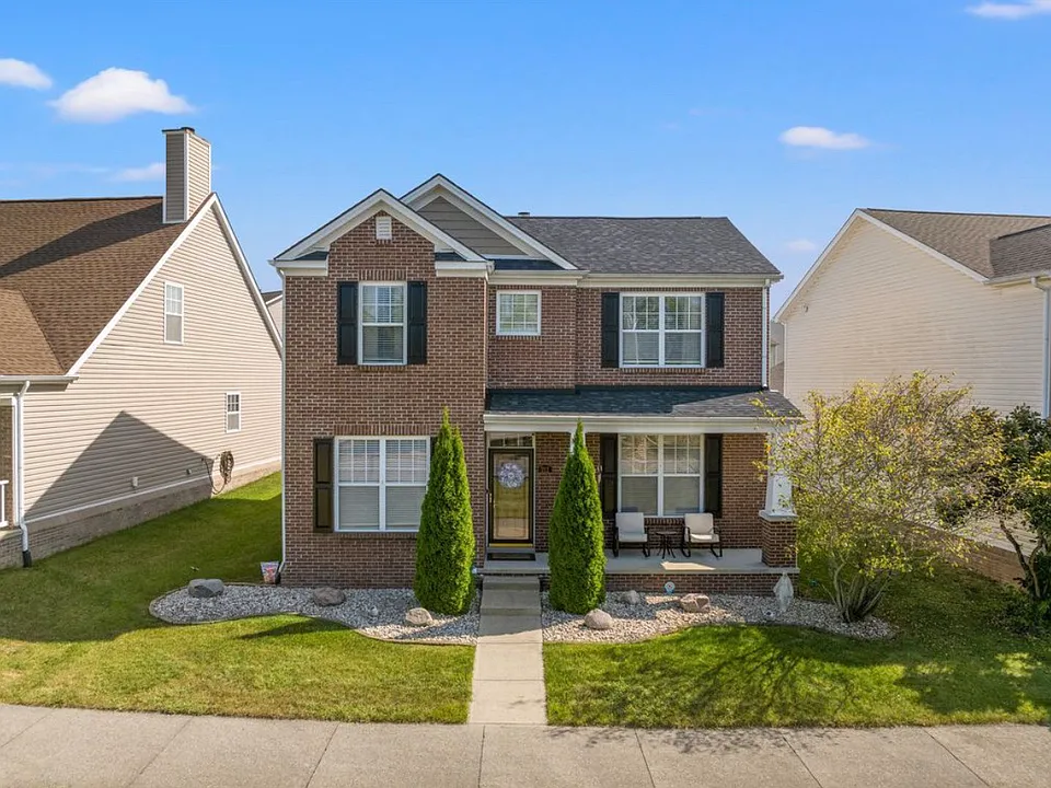 212 Hays Blvd