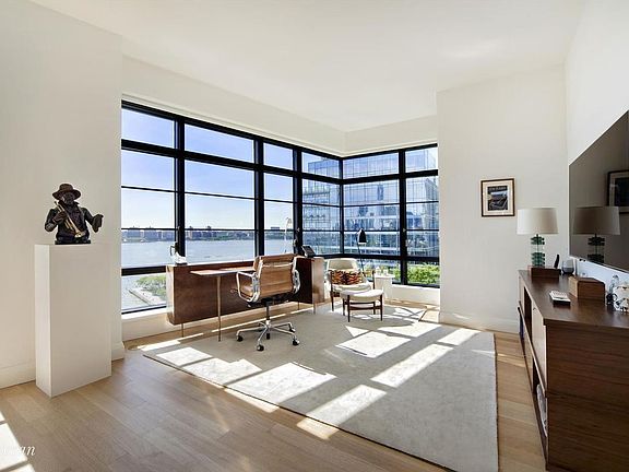 3rd image of 150 Charles St #11A