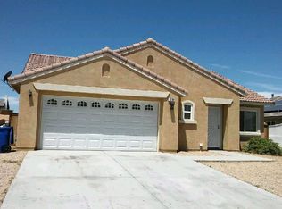 15184 Ranier St, Adelanto, CA 92301
