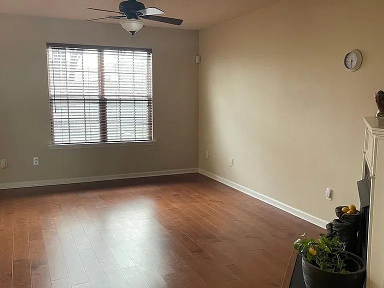11919 Maria Ester Ct — Photo 2