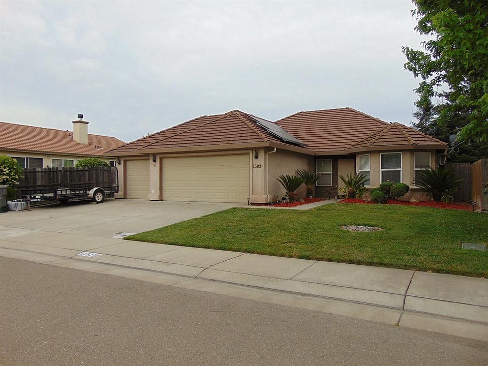 1st image of 2382 Cayman Dr