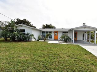 3318 Mayflower St, Sarasota, FL 34231