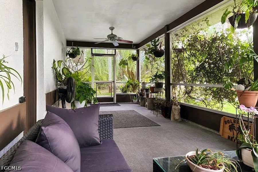 2 bed, 2.0 bath, 1044 sqft, $2,200 — Photo 2
