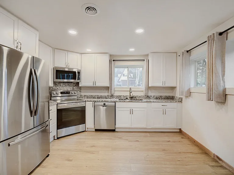 7 Miners Creek Rd — Photo 3