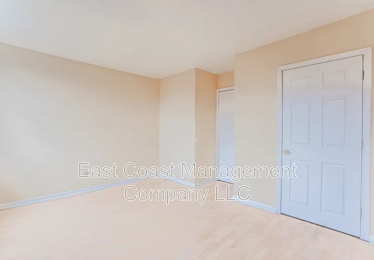 1502 E Baltimore St #2 — Photo 14