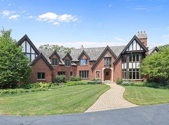 3rd image of 40 Breakenridge Farm