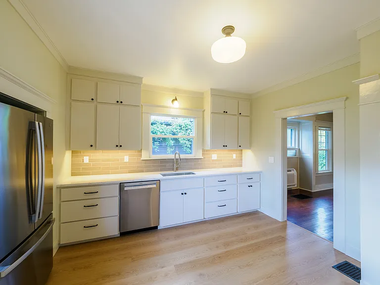 6706 NE Rodney Ave — Photo 4