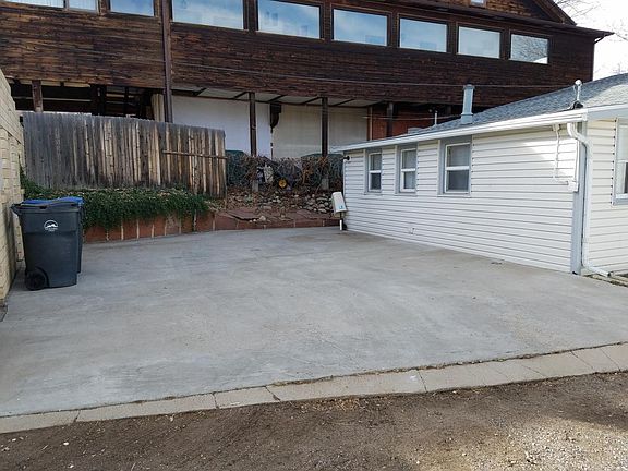 Back Patio/Parking