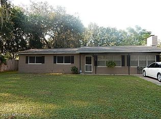 102 Colonial Cir, Palatka, FL 32177