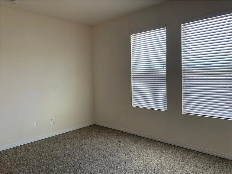 8140 Serenity Springs Dr — Photo 14