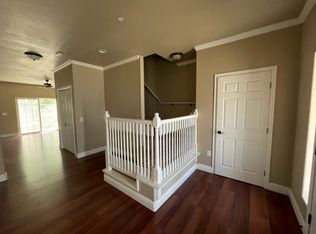 502 P St #C, Sanger, CA 93657