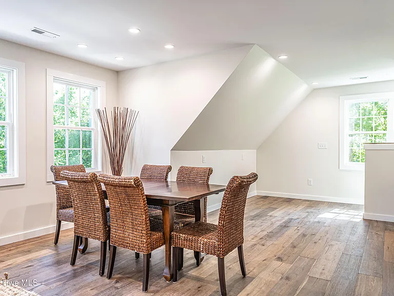 445 Brinkley Rd — Photo 8