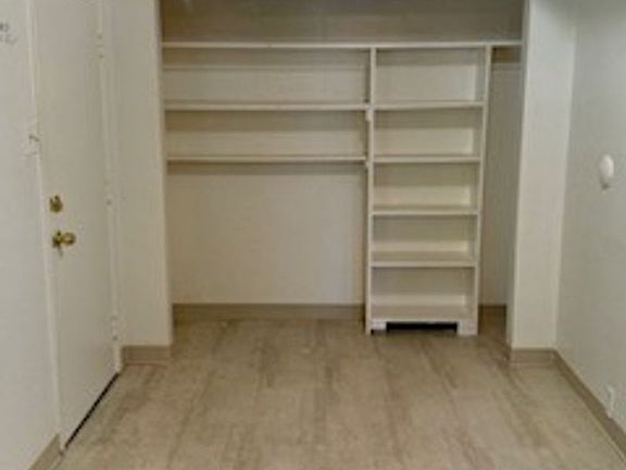 5th image of 1 & 3 Oak Knoll Ave #3