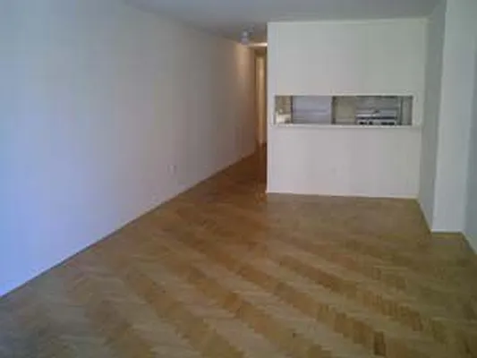 Rented by Center Avenue Equity Co LTD | media 2