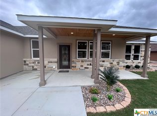 136 Jennings Ct, Canyon Lake, TX 78133