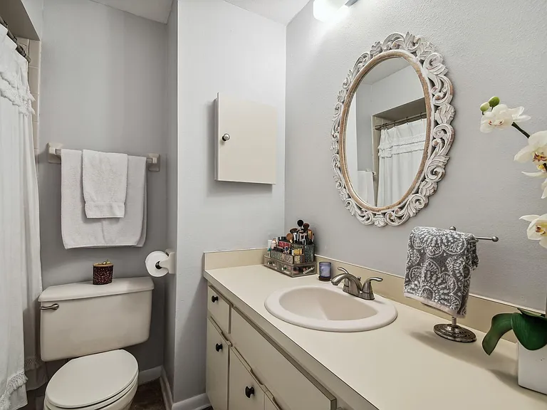 3338 W Wyoming Cir — Photo 18