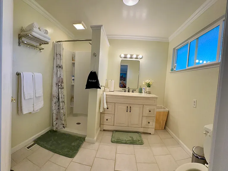 14601 Charter Oak Blvd — Photo 5